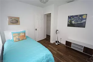 714 11th St N, Naples, FL 34102 - Photo 12