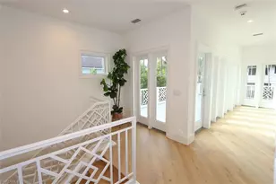 300 2nd Ave N, Naples, FL 34102 - Photo 30