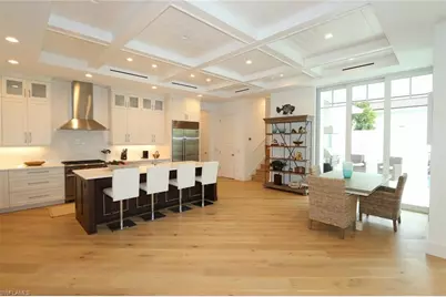 300 2nd Ave N, Naples, FL 34102 - Photo 10