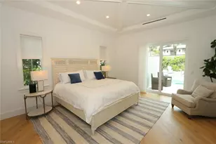 300 2nd Ave N, Naples, FL 34102 - Photo 14