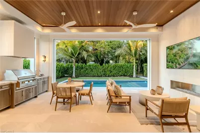 777 Broad Ct S, Naples, FL 34102 - Photo 18