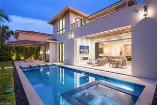 777 Broad Ct S, Naples, FL 34102 - Photo 34