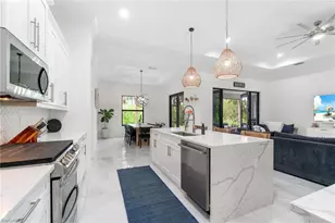 3160 Safe Harbor Dr, Naples, FL 34117 - Photo 10