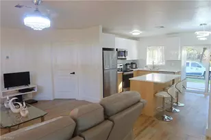 1740 20th Ave NE, Naples, FL 34120 - Photo 6