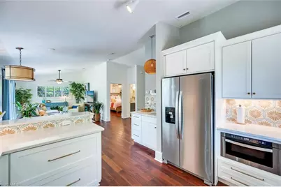 2800 Lakeview Dr #5, Naples, FL 34112 - Photo 12