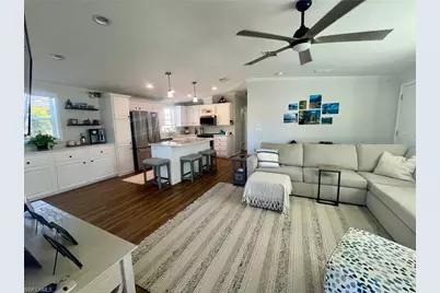 1115 Jade Lake Pt, Naples, FL 34114 - Photo 14