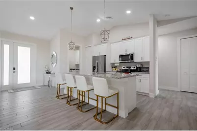 4665 Keylargo Ln, Bonita Springs, FL 34134 - Photo 8