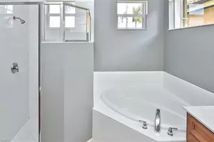 6044 Dogleg Dr, Naples, FL 34113 - Photo 18