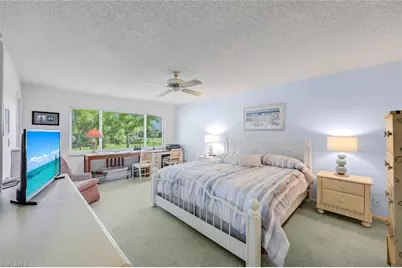 261 Memory Ln #4, Naples, FL 34112 - Photo 10
