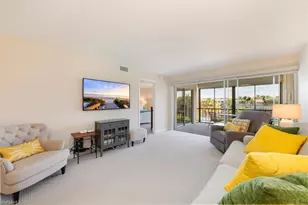 3030 Binnacle Dr, Naples, FL 34103 - Photo 6