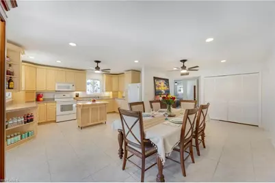 736 92nd Ave N, Naples, FL 34108 - Photo 8