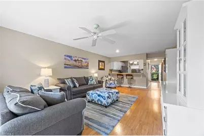 257 Robin Hood Cir #101, Naples, FL 34104 - Photo 8