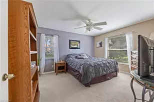 257 Robin Hood Cir, Naples, FL 34104 - Photo 10