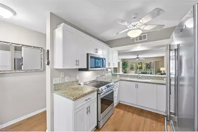 257 Robin Hood Cir #101, Naples, FL 34104 - Photo 6