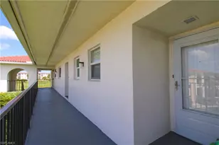 41 High Point Cir S, Naples, FL 34103 - Photo 26