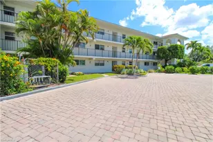 41 High Point Cir S, Naples, FL 34103 - Photo 36