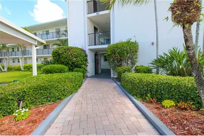 41 High Point Cir S #303, Naples, FL 34103 - Photo 32