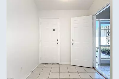 2844 W Crown Pointe Blvd #5-2, Naples, FL 34112 - Photo 8