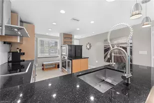 3001 Sandpiper Bay Cir, Naples, FL 34112 - Photo 2