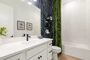 18134 Terracina Dr, Fort Myers, FL 33913 - Photo 14