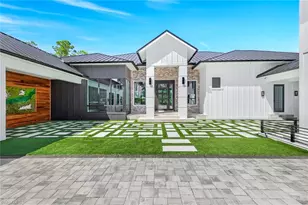 6677 Hunters Rd, Naples, FL 34109 - Photo 6