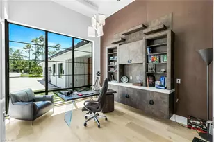 6677 Hunters Rd, Naples, FL 34109 - Photo 22