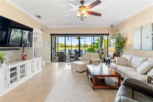 4339 Aurora St, Naples, FL 34119 - Photo 6