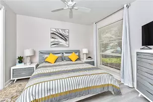 725 95th Ave N, Naples, FL 34108 - Photo 12