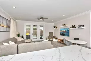 725 95th Ave N, Naples, FL 34108 - Photo 2