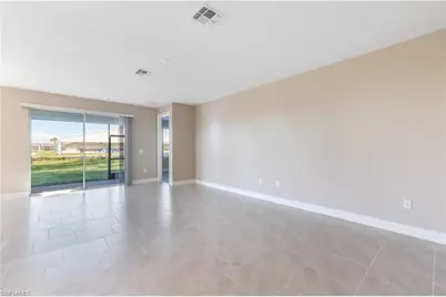 552 Spring Hill Lake Loop, Cape Coral, FL 33993 - Photo 16
