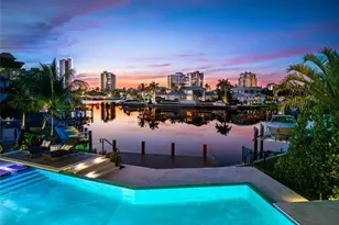 405 Neapolitan Way, Naples, FL 34103 - Photo 2