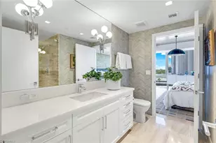 6897 Grenadier Blvd, Naples, FL 34108 - Photo 30