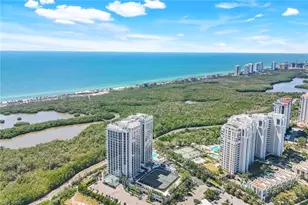 6897 Grenadier Blvd, Naples, FL 34108 - Photo 42