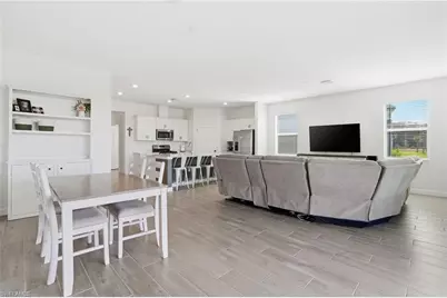 19306 Hinkley Dr, Estero, FL 33928 - Photo 4