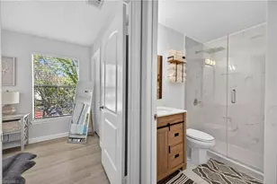 2166 Arbour Walk Cir, Naples, FL 34109 - Photo 26