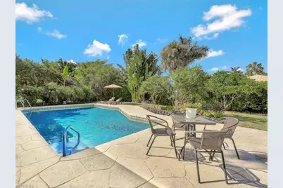 79 Burning Tree Dr, Naples, FL 34105 - Photo 22