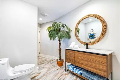 1911 SE 32nd Ter, Cape Coral, FL 33904 - Photo 18