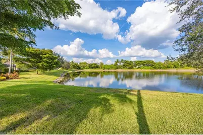 9218 Veneto Ln, Naples, FL 34113 - Photo 32