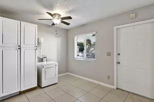 4621 Bayshore Dr, Naples, FL 34112 - Photo 10