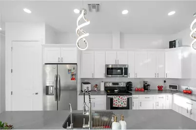 453 Lillon Ave S, Lehigh Acres, FL 33974 - Photo 8