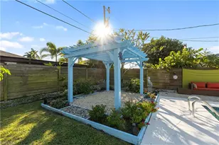 604 110th Ave N, Naples, FL 34108 - Photo 32