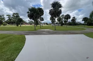 2875 18th Ave SE, Naples, FL 34117 - Photo 12