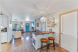 564 109th Ave N, Naples, FL 34108 - Photo 14