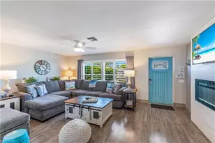 564 109th Ave N, Naples, FL 34108 - Photo 10