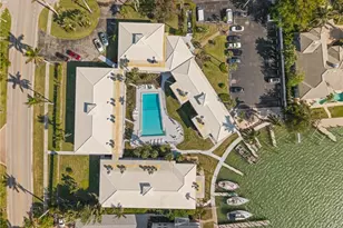 342 Harbour Dr, Naples, FL 34103 - Photo 34