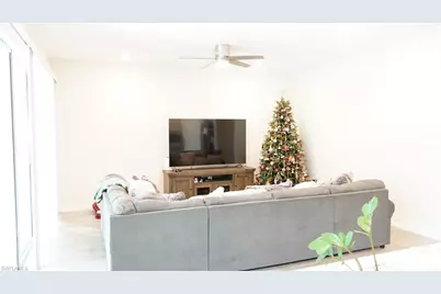 860 Heather Lake Ave, Cape Coral, FL 33993 - Photo 4