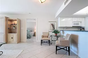 6849 Grenadier Blvd, Naples, FL 34108 - Photo 14