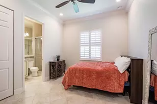 2975 Cinnamon Bay Cir, Naples, FL 34119 - Photo 20