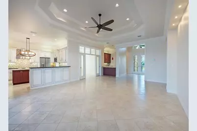 2975 Cinnamon Bay Cir, Naples, FL 34119 - Photo 10