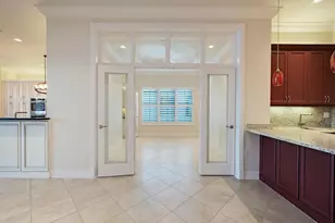 2975 Cinnamon Bay Cir, Naples, FL 34119 - Photo 14